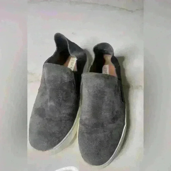 STEVE MADDEN FAYNA GRAY SLIP ON SHOES, LOAFER, WOMWN’S SIZE 8.5 - Picture 2 of 5